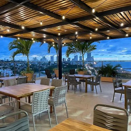 מלון Wyndham Garden Cartagena מראה חיצוני תמונה