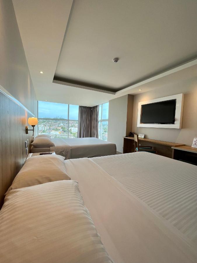 מלון Wyndham Garden Cartagena מראה חיצוני תמונה