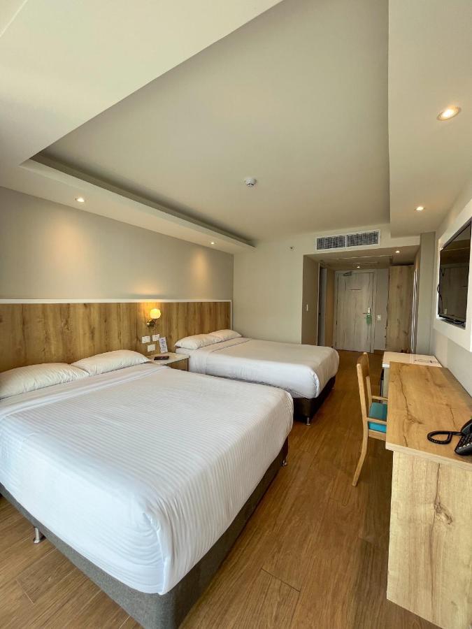 מלון Wyndham Garden Cartagena מראה חיצוני תמונה