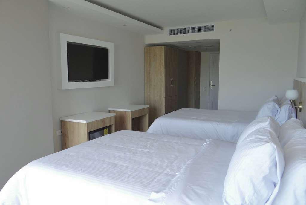מלון Wyndham Garden Cartagena חדר תמונה